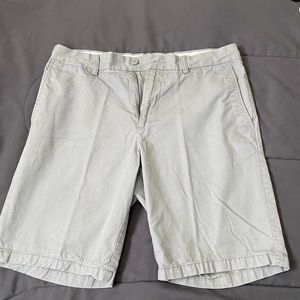 Old navy mens slim chino short size 33